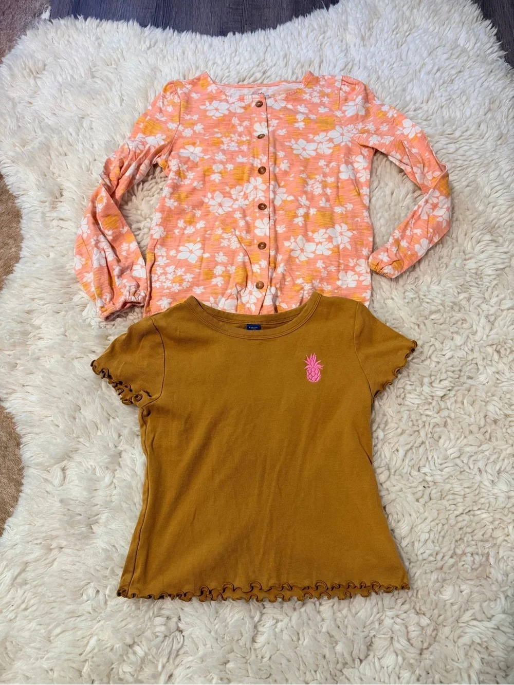 Bundle of girls tops